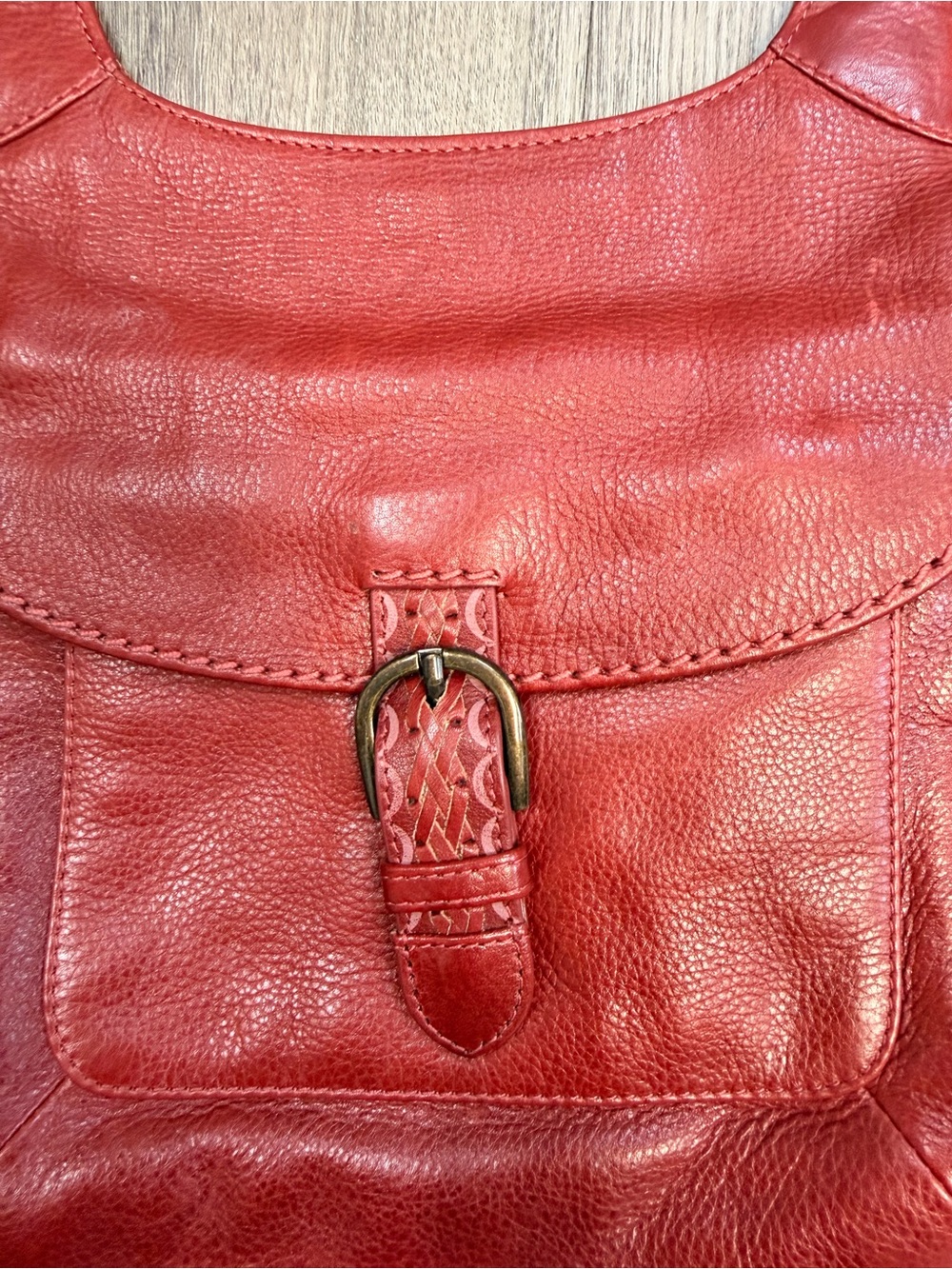 RADLEY LONDON Red Pebbled Leather Shoulder Bag - Picture 4 of 7